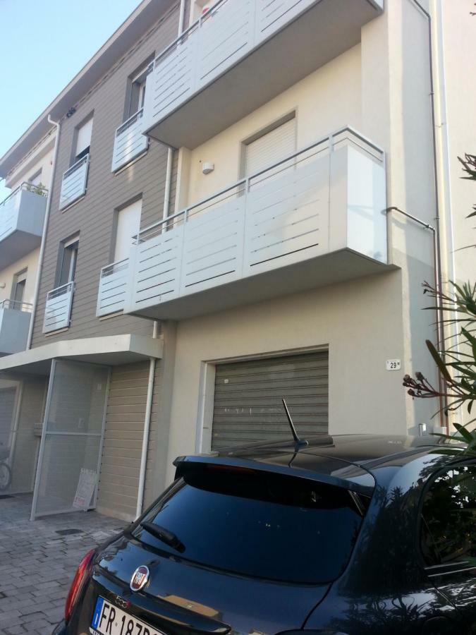 ريميني Nuovo Bilocale In Via Lagomaggio, 31 المظهر الخارجي الصورة